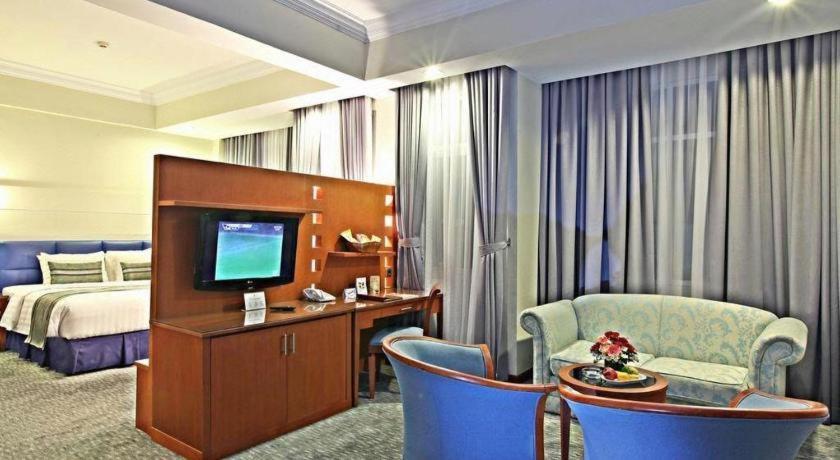 Hotel Bintang Wisata Mandiri Jakarta Extérieur photo