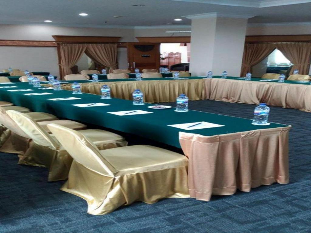 Hotel Bintang Wisata Mandiri Jakarta Extérieur photo