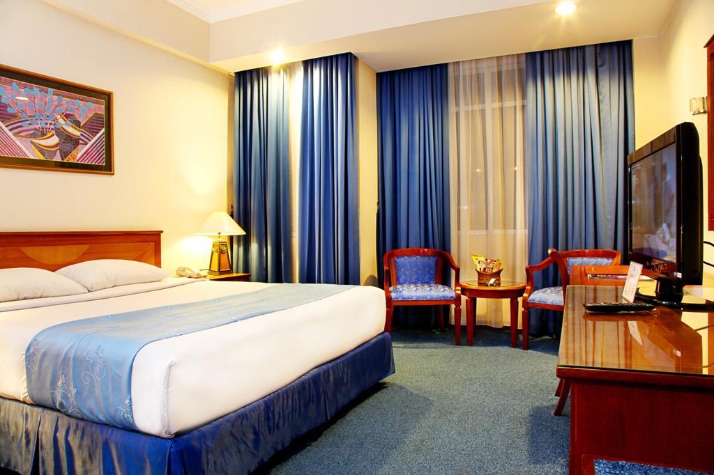 Hotel Bintang Wisata Mandiri Jakarta Extérieur photo